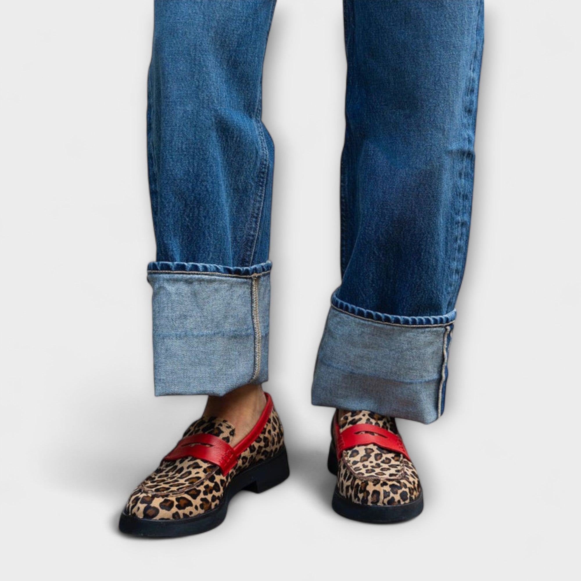 Liora – Leopard Pattern and Round Toe