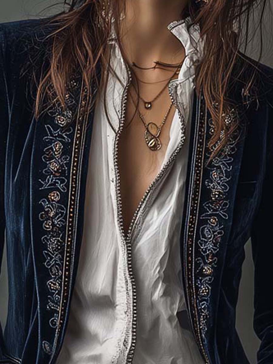Imogen | Elegant Embroidered Velvet Jacket