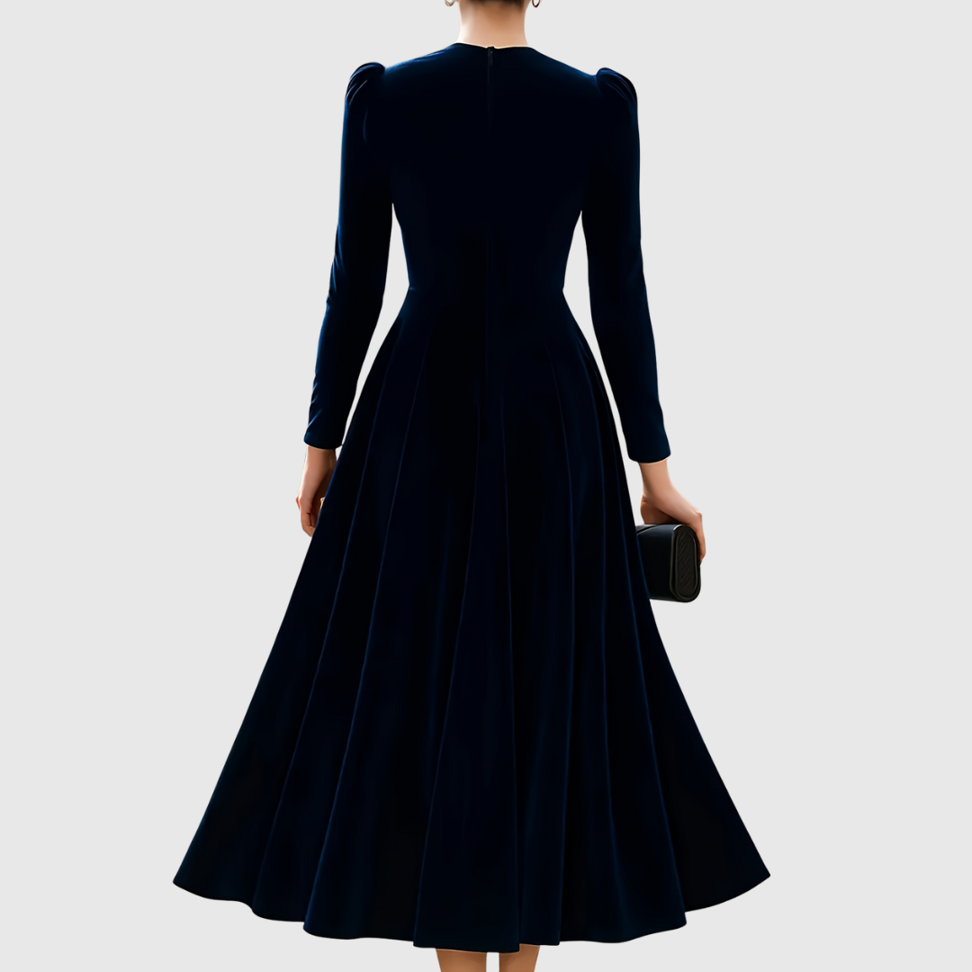 Soopie | Elegant Navy Blue & Burgundy Wedding Dress