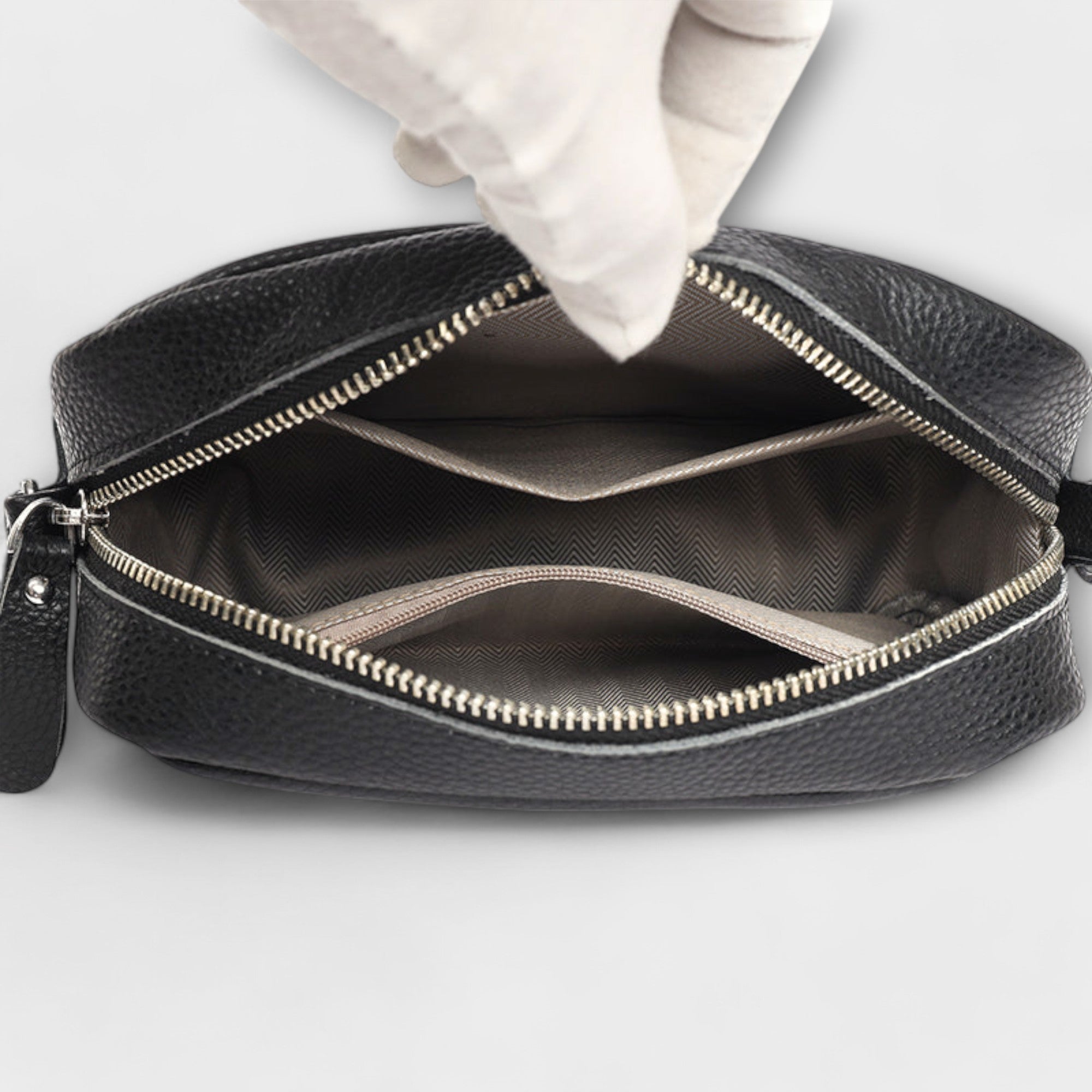 Lora. - Mini Shoulder Bag